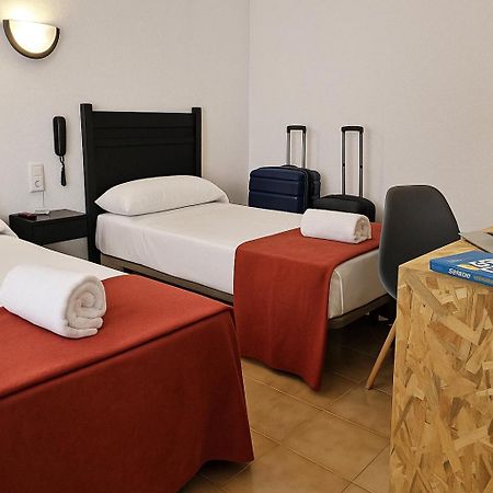 Hotel San Vicente Conil Conil De La Frontera Esterno foto