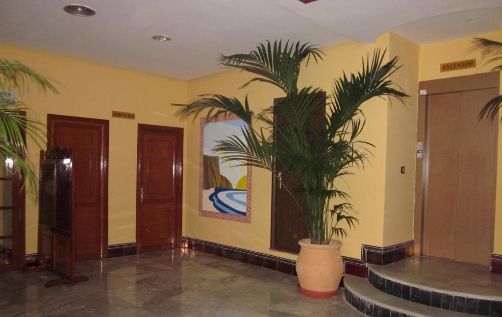 Hotel San Vicente Conil Conil De La Frontera Esterno foto