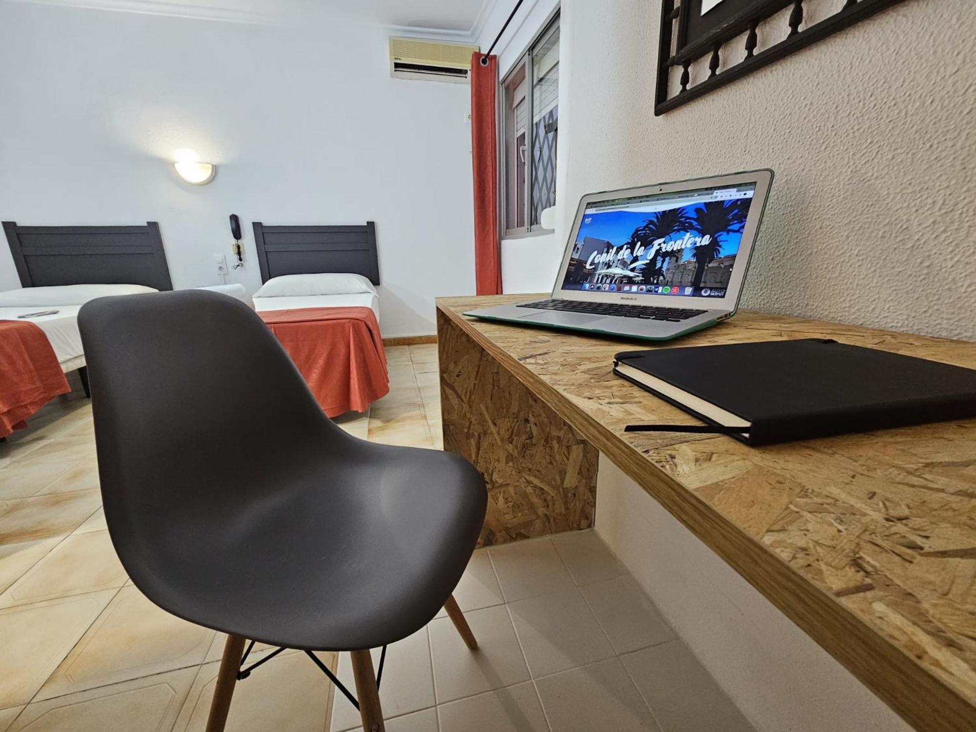 Hotel San Vicente Conil Conil De La Frontera Esterno foto